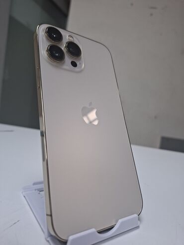 айфон 13 мах: IPhone 15 Pro Max, Б/у, 128 ГБ, Золотой, Защитное стекло, 82 %