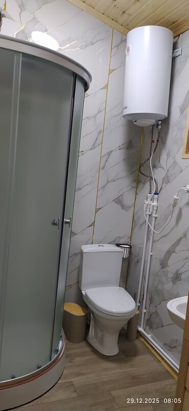 Посуточная аренда домов: В г.Каракол сдается барнхаус, теплый свеже построенный состоящий из — 10