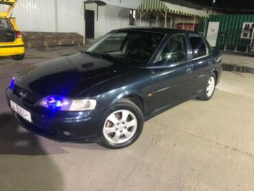 ош опел: Opel Vectra: 2001 г., 2.2 л, Механика, Бензин, Седан