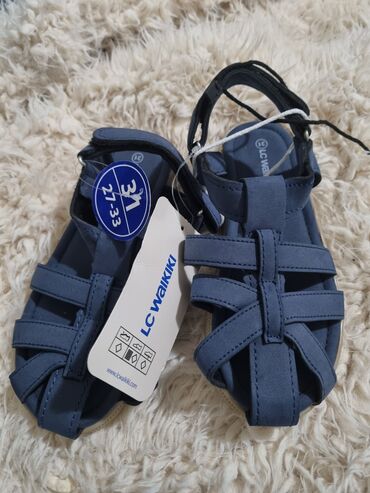 obuća simić производи: Sandals, Lc Waikiki, Size - 31 at lalafo.rs obuća simić производи: Sandals, Lc Waikiki, Size - 31
