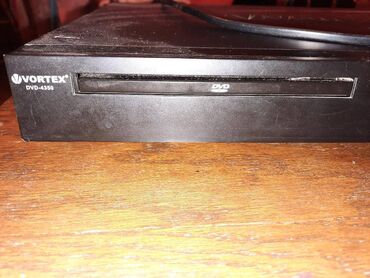 DVD i Blu-ray plejeri: DVD vorteks 4350, ispravan, dugo stoji, bez daljinskog
