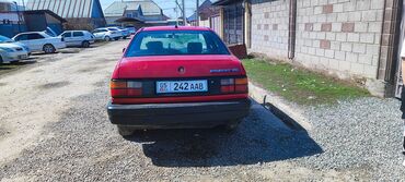 продам пассат б3: Volkswagen Passat: 1988 г., 1.8 л, Механика, Бензин, Седан