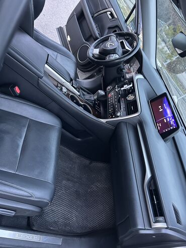 Lexus: Lexus RX: 2017 г., 3.5 л, Бензин — 14