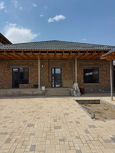 недостроенный дом: 4 комнаты, 180 м², Оскон-ордо ж/м 1 этаж, Требуется ремонт — 1