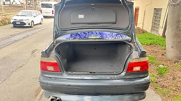 BMW: BMW 5 series: 2.8 l | 2000 il Sedan — 3