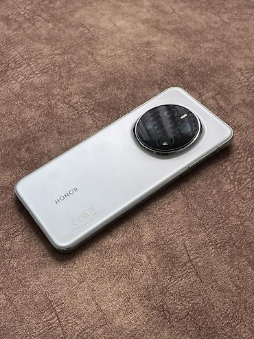 p 30: Honor Magic 7 Pro, Б/у, 512 ГБ, цвет - Серебристый, 1 SIM, 2 SIM, eSIM — 1