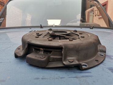 Auto delovi: Korpa kvačila Lada Karavan, Lada Niva i stariji modeli Lada broj — 2