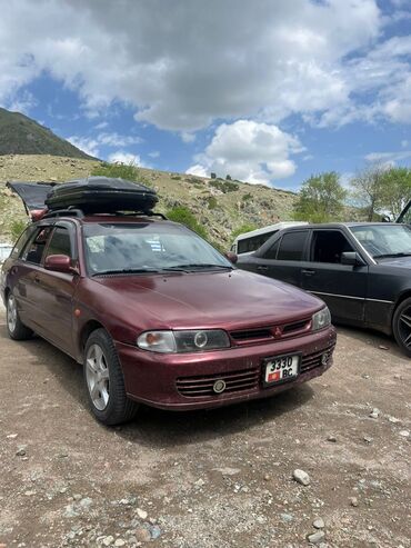 Mitsubishi: Mitsubishi Lancer: 1995 г., 1.6 л, Механика, Бензин, Универсал