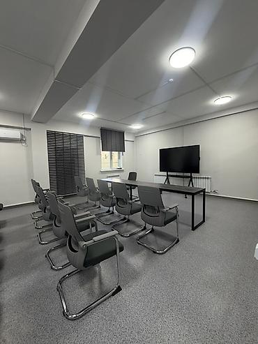 Коммерциялык кыймылсыз мүлктү ижарага берүү: Срочно сдается по первой линии по ул Баха 3- этажное здание 1000кв м — 7