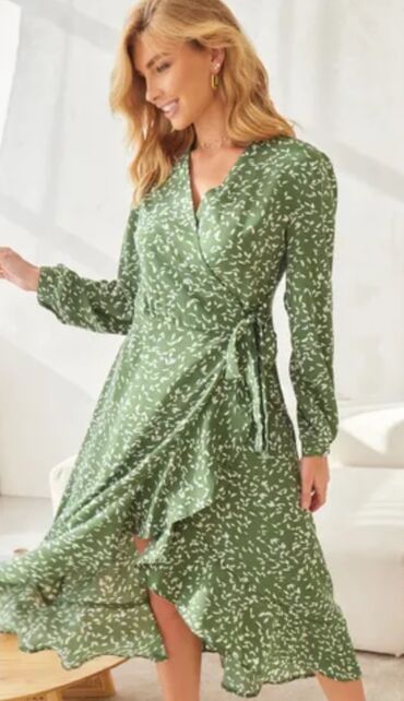 Пиджаки: Повседневное платье, Миди, Bershka, M (EU 38)