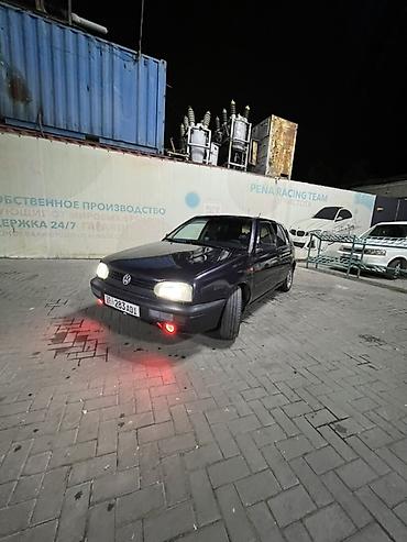 golf b4: Volkswagen Golf: 1997 г., 1.6 л, Механика, Бензин, Хэтчбэк — 1