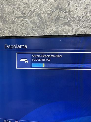 ps4 slim disk: Sony PlayStation 4 Slim – Ağ rəng Xüsusiyyətlər: - Model: PS4 Slim - — 5