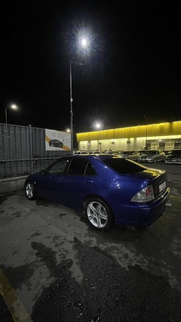 Lexus: Lexus IS: 2002 г., 2 л, Автомат, Бензин, Седан — 14