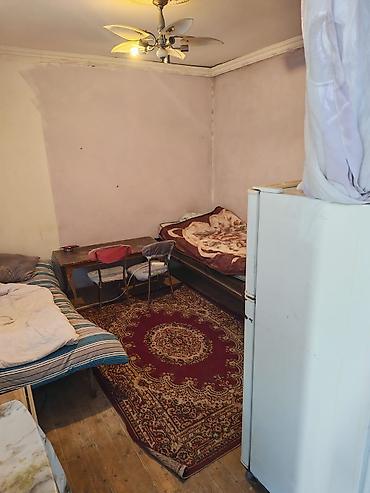 Mehdiabad qarabağ şadlıq evinin arxası bir otaq kiraye verilir KAMUNAL — 4
