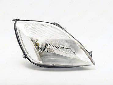 Car Engine Parts: FAROVI ZA FORD FIESTA OD 2002. DO 2005. GOD. | SMEDEREVSKA PALANKA — 6