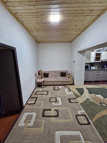 Həyət evləri və villaların satışı: Satılır: həyət evi (şəhər daxili, daş döşəməli sakit küçə) - Plan — 8