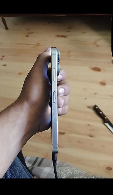 ericsson t 28: IPhone Xs, 64 GB, Göy, Qırıq — 3