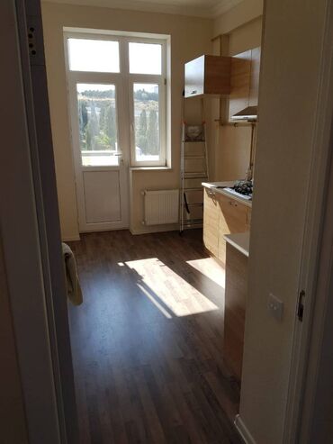 Uzunmüddətli kirayə mənzillər: Yeni Yasamalda Asan Xidmətin yaxınlığında 9 mertebeli binanın 4-cü -da lalafo.az — 10 Uzunmüddətli kirayə mənzillər: Yeni Yasamalda Asan Xidmətin yaxınlığında 9 mertebeli binanın 4-cü — 10