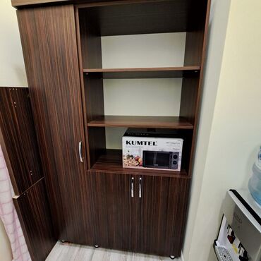 ofis üçün: Şkaf satıllr.Ofis mebeli.Qiyməti 250 azn