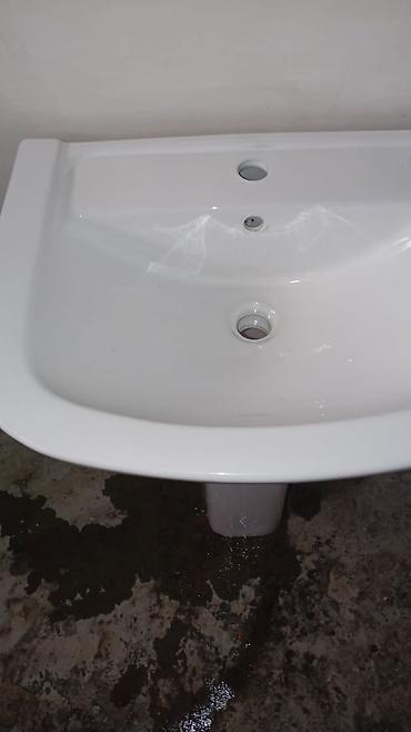 temiz su: Keramik pilyastrlı əl-üz yuyan lavabo - Material: yüksək keyfiyyətli — 2