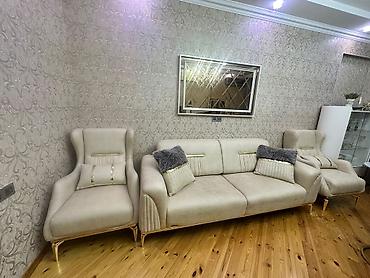 Divan kreslo desti satilir 1000azn. Hec İslenmeyib. Unvan Xirdalan