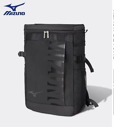 Рюкзак Mizuno (чёрный, прямоугольный формат) - Габариты: 54 × 38 × 18