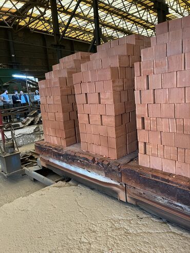 Kərpiclər: Kərpi̇c zavodu gi̇lan&akkord 🧱🧱🧱🧱🧱🧱🧱🧱🧱🧱🧱🏠🏠🏠🏠🏠🚛🚛🚛🚛🚛🏢🏢🏢🏢🏢 5 il — 12