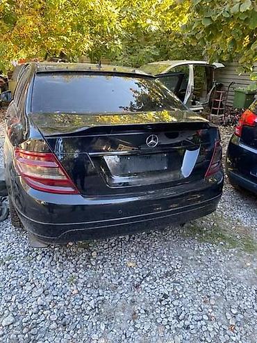 dash: GEPEK VRATA ZA MERCEDES BENZ C KLASA, C 160, C 180 . OD 2008. DO — 1
