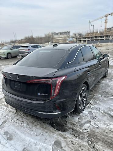 Другие автомобили: 🚗 Hongqi E-QM5 2021 — Электрический седан премиум-класса Продам — 4