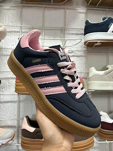 k3 cizme: Adidas patike – modeli Gazelle i Samba
36-41
 4500 din 
K💜 — 4