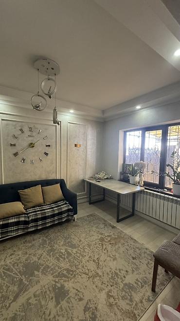 Продажа коттеджей и домов: 🏡 **Продаётся просторный дом в Бишкеке (Кара-Жыгач ж/м)** 🛏️ 4 — 10