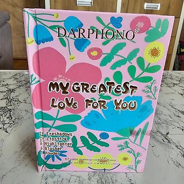 heart diffraction glasses: Ovo je Darphono set šminke "My Greatest Love For You", koji sadrži 67 — 1