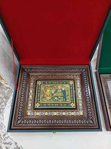 divar bralari: Qiymət ikisinə aiddi. Əl işləridi. Xarici məhsuldu — 2