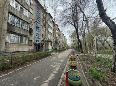английский квартал снять квартиру: 2 комнаты, 44 м², 104 серия, 5 этаж, Старый ремонт