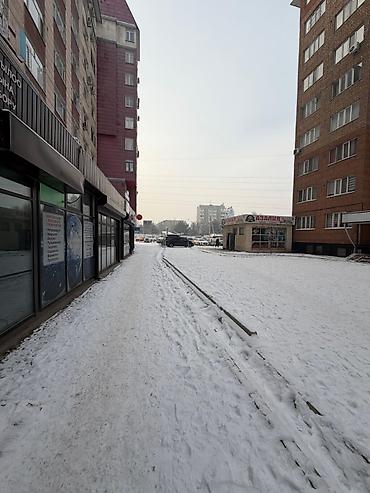 Аренда офисов: 🏢 СДАЁТСЯ В АРЕНДУ КОММЕРЧЕСКОЕ ПОМЕЩЕНИЕ Район ж/м Кок-Жар 1 линия — 2