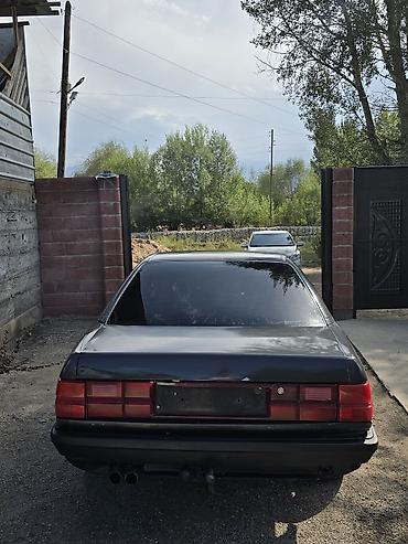 выбор номера о: Audi 100: 1988 г., 2.3 л, Механика, Бензин, Седан — 4