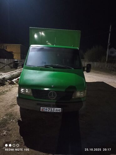 прицеп бензавоз: Жүк ташуучу унаа, Mercedes-Benz, Стандарт, Колдонулган