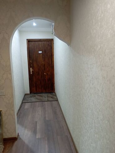 кок жар ж м: 3 комнаты, 64 м², 104 серия, 1 этаж, Косметический ремонт