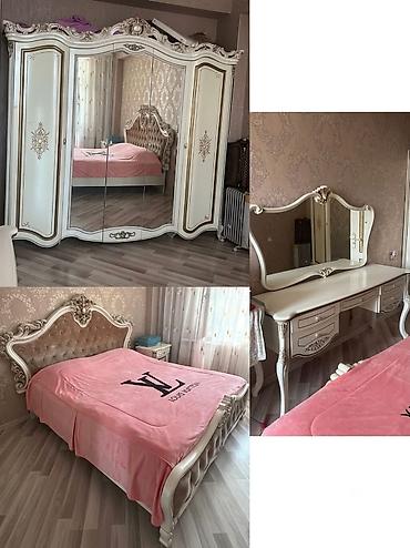 Yataq dəsti 450 azn 
Matrasla verilir. Ünvan Sumqayıt (8285)
Suray