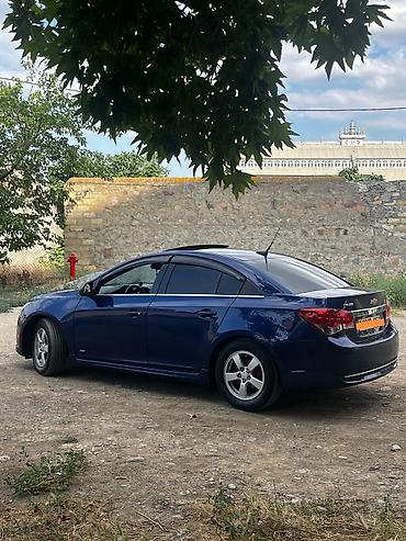 07 2012: Chevrolet Cruze: 1.4 l | 2012 il 300000 km Sedan — 6