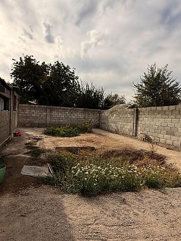 Продажа коттеджей и домов: 6 комнат и более, 200 м², 4 соток, Бишкек, Таатан ТЦ Собственник — 30