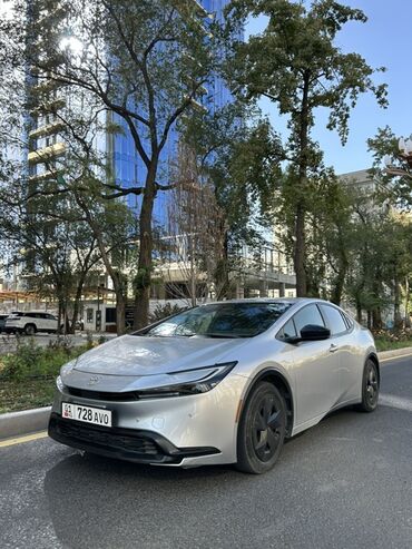 задние фонари бмв х5 е53: Toyota Prius: 2024 г., 2 л, Автомат, Гибрид, Хэтчбэк
