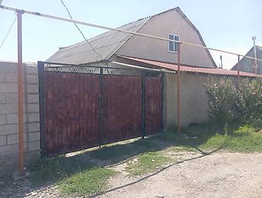 140000: 🏡 Продаётся дом в Ак-Орго 📍 Ориентир: Ашар / ул. Ахунбаева 📐 Участок — 1
