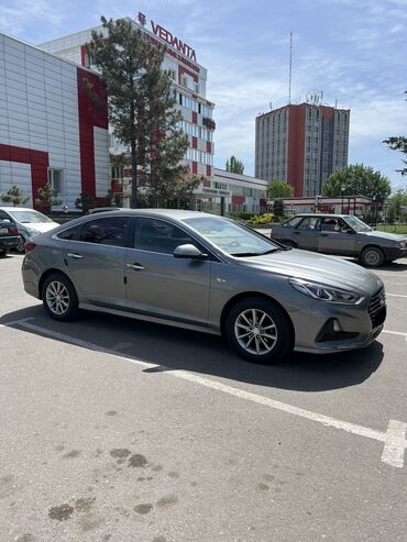 Hyundai: Hyundai Sonata: 2017 г., 2 л, Автомат, Газ, Седан at lalafo.kg Hyundai: Hyundai Sonata: 2017 г., 2 л, Автомат, Газ, Седан