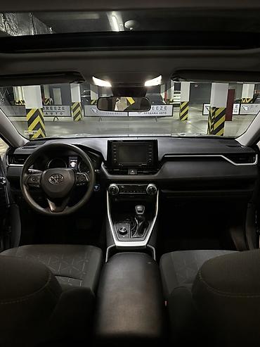 sequoia 2010: Toyota RAV4: 2022 г., 2.5 л, Автомат, Гибрид, Кроссовер — 6