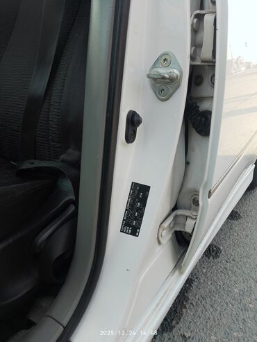 Toyota: Toyota Vista: 2003 г., 2 л, Автомат, Бензин, Универсал at lalafo.kg — 14 Toyota: Toyota Vista: 2003 г., 2 л, Автомат, Бензин, Универсал — 14