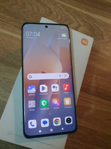 Xiaomi: Xiaomi 12X, rəng - Bənövşəyi, 
 Barmaq izi — 2