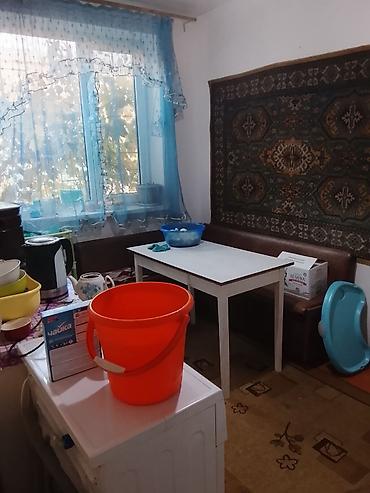 Продажа коттеджей и домов: Продаю дом г Кемин район перевал база — 1