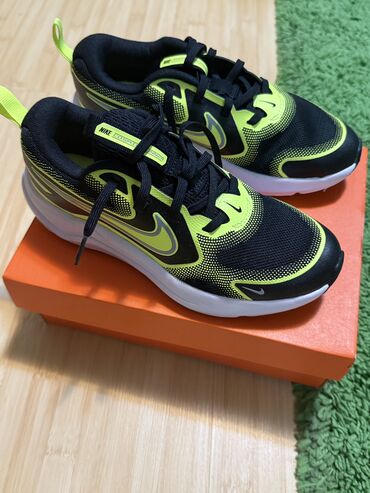 skafanderi za devojcice sinsay: Nike, Veličina - 35, Anatomske