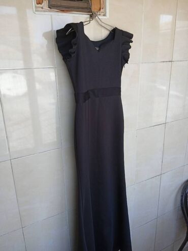 Платья: Коктейльное платье, Макси, M (EU 38)
